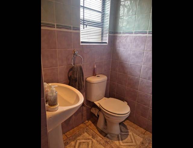 3 BEDROOM HOUSE FOR SALE IN PETERSFIELD